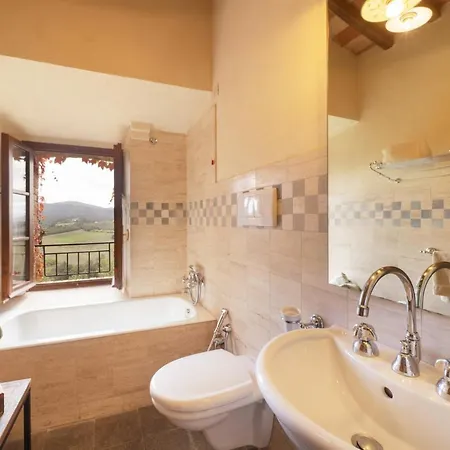 Montecastello Gospodarstwo agroturystyczne Monteriggioni