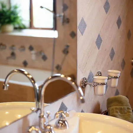 Gospodarstwo agroturystyczne Montecastello *