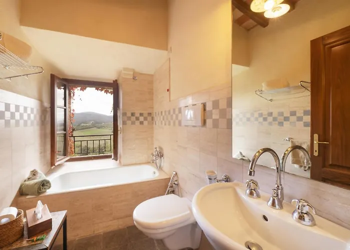 Montecastello Фермерский дом Монтериджиони