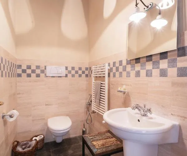 Фермерский дом Montecastello